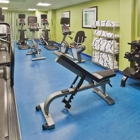 Holiday Inn & Suites Virginia Beach - North Beach By Ihg Екстер'єр фото