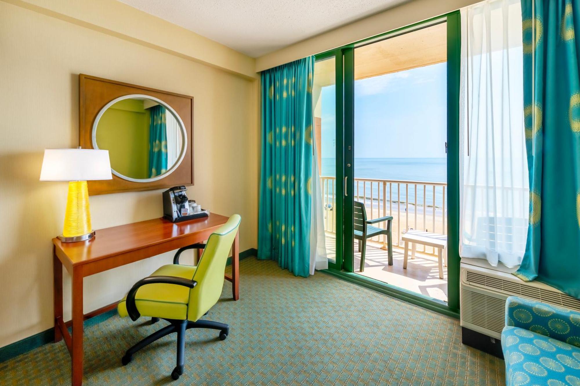Holiday Inn & Suites Virginia Beach - North Beach By Ihg Екстер'єр фото
